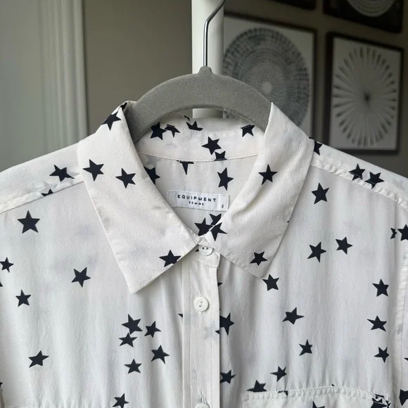Equipment Slim Signature Silk Shirt in Starry Night - Picture 5 of 7